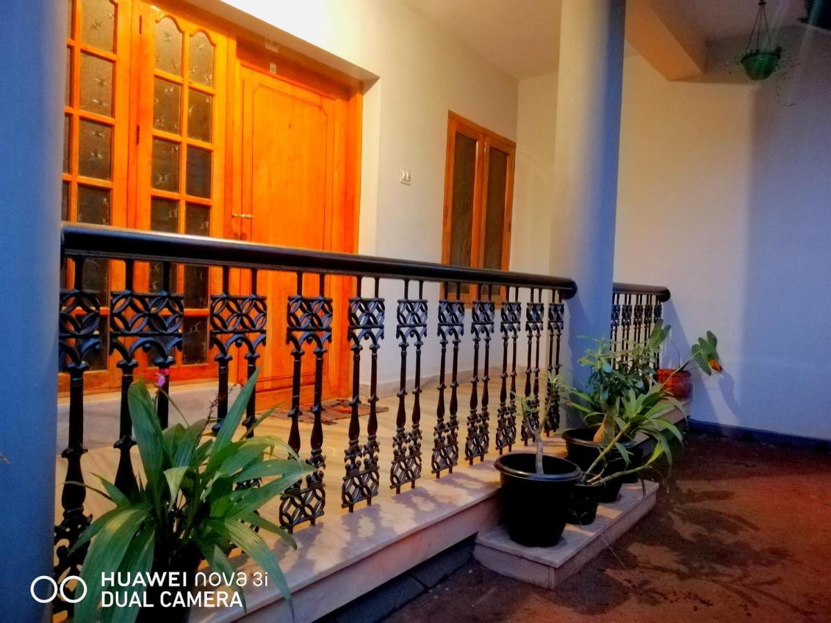 Theertha Homestay Varkala Dış mekan fotoğraf